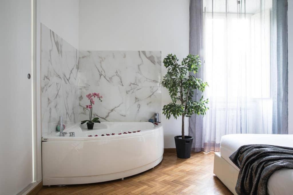 Silver Luxury Jacuzzi Suite Trastevere - Top Collection Rome Luaran gambar
